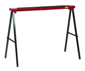 Caballetes y sobres de metal y otros materiales