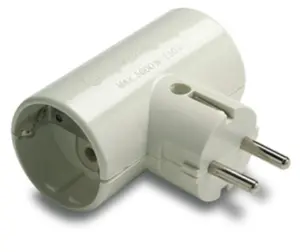 ADAPTADOR TT 16A-250V 79X83X43