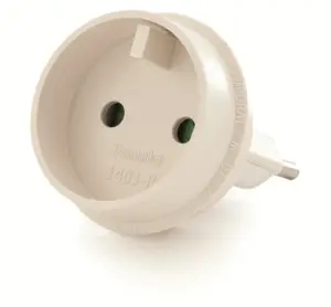 ADAPTADOR 10A-250V 48X63X48