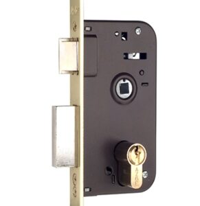 Cerradura de embutir en puerta