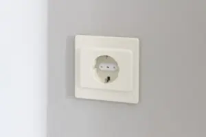 PROTECTOR ELEC ENCHUFE 10 PZ A