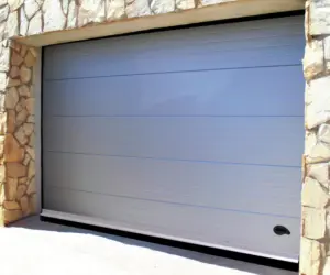 BURLETE TORN LABIO 305CM ALU N