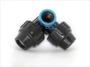 CODO 90º IGUAL PP 20MM-1/2" NT