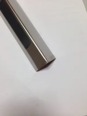 ESQUINERO ADH 25X25X2,70MT ACE