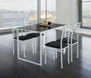 Conjuntos metal y complementos