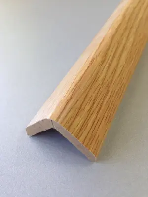 ESQUINERO PARED 30X30X2,60MT R