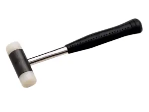 MARTILLO CABEZA NYLON MANGO ME