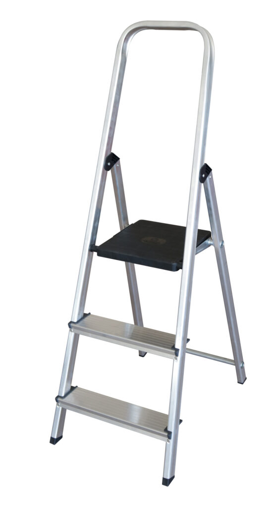 ESCALERA ALUMINIO DOMESTICA 3