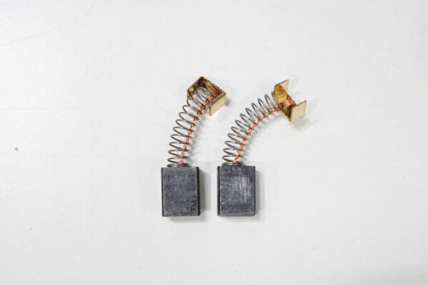 ESCOBILLAS MARTILLO WS3202K
