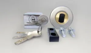 CIERRE PERSIANA EMBUTIR CEP