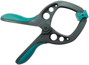 PINZA SUJECION C/RESORTE FZ 60