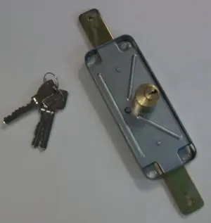 CERRADURA MET.SOBR. 1511V 59X1