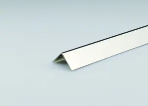 ANGULO 25X25MM-2,60MT 2,6 MT