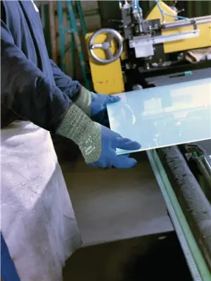 GUANTE ANTICORTE 09 NYL/LATEX