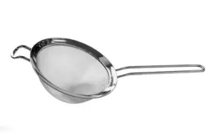 COLADOR MALLA BASIC 15 CM