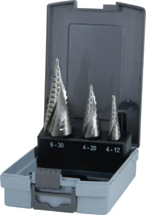 BROCA ESCALONADA EN ESPIRAL 04